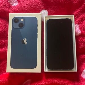 Faulty iPhone 13 mini blue 258GB